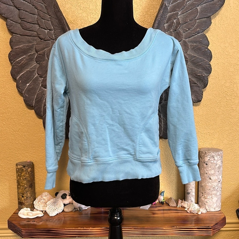 Victoria’s Secret Pull Over Sweater